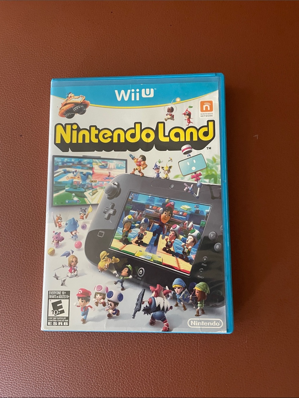 Nintendo Land Wii U - Blue Case with Colorful Cover Art